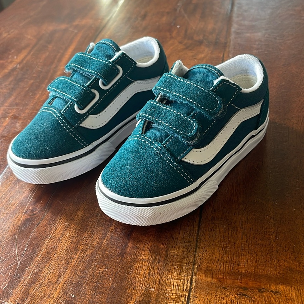 Vans toddler sz7